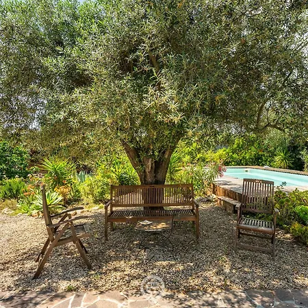 Barbagallo Villa Porto Columbu - Perd'E Sali