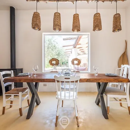 Barbagallo Villa Porto Columbu - Perd'E Sali